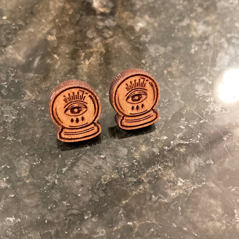 New Handmade wood all seeing eye fortune teller earrings
